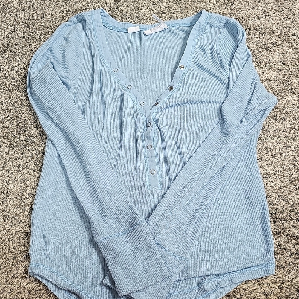 Urban Outfitters Blue Fitted Button Down Shirt